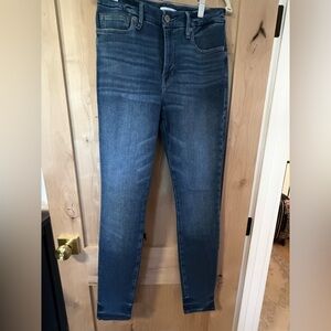 Good American Good Legs skinny jeans